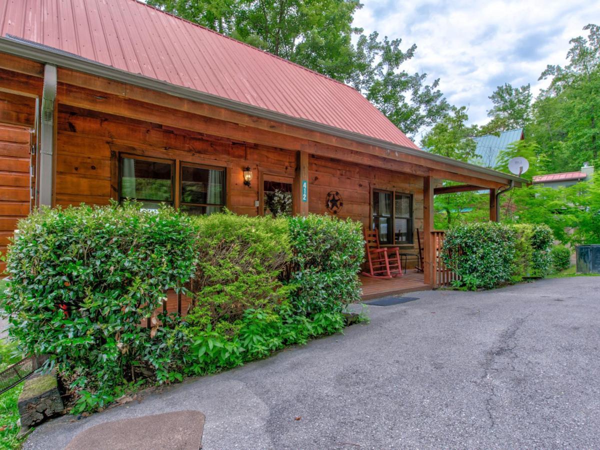 Bear Tracks, 2 Bedrooms, Hot Tub, Fireplace, Wifi, Jetted Tub, Sleeps 6 Gatlinburg Ngoại thất bức ảnh